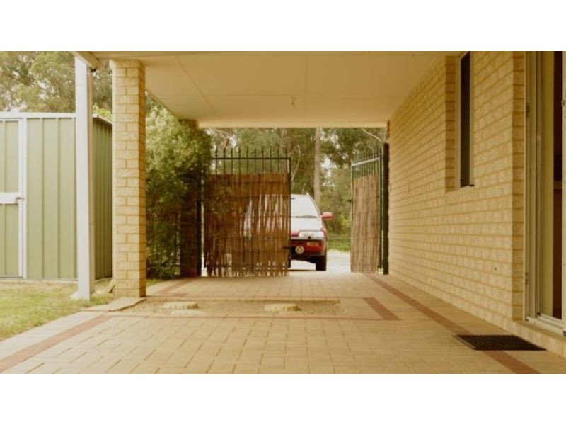 43 Irrawaddy Drive, Greenfields WA 6210