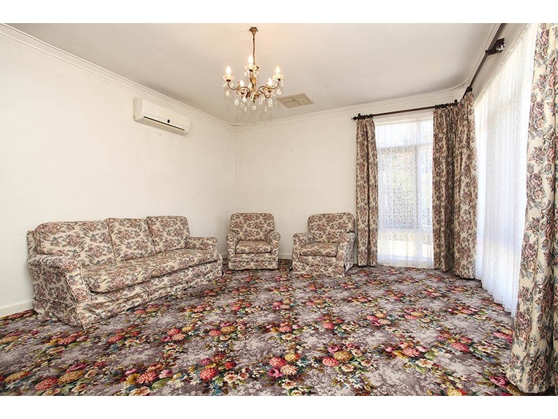 182 Collier Road, Embleton WA 6062