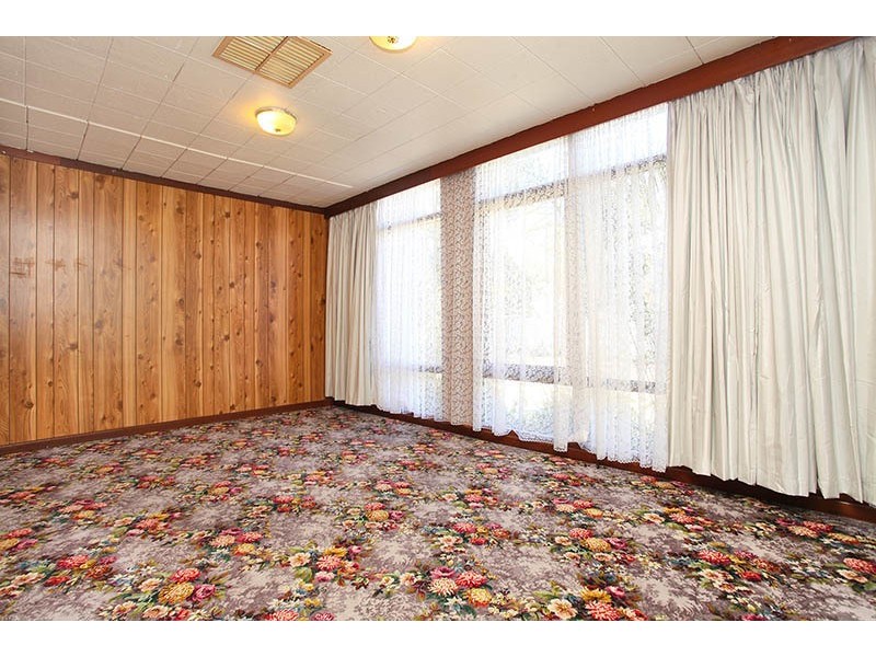 182 Collier Road, Embleton WA 6062