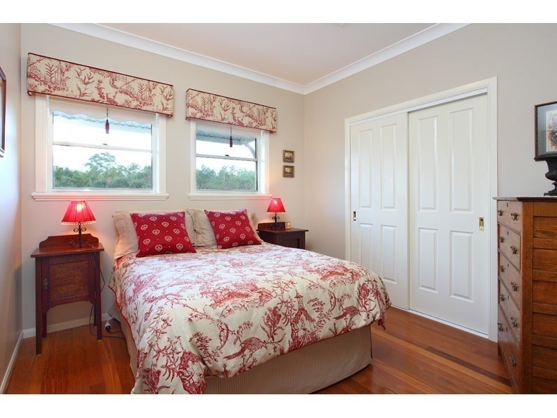 4 Bunya Lake Court, Bunya QLD 4055