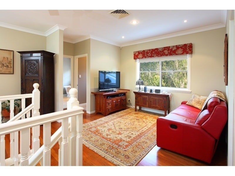 4 Bunya Lake Court, Bunya QLD 4055