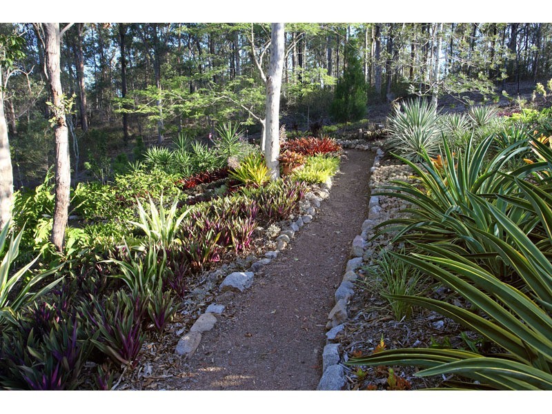 4 Bunya Lake Court, Bunya QLD 4055