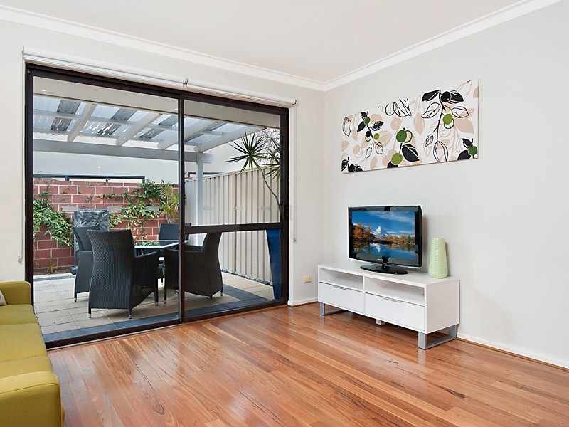 3/623 Hay St, Jolimont WA 6014