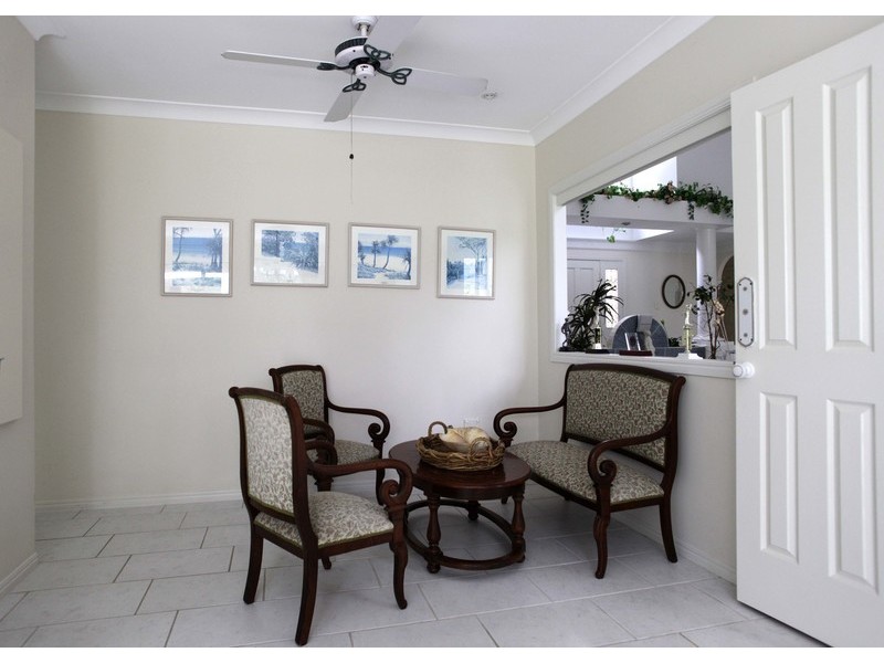 174  KINGFISHER PARADE, Toogoom QLD 4655