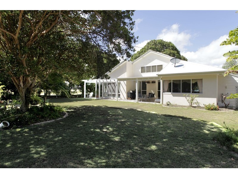 174  KINGFISHER PARADE, Toogoom QLD 4655
