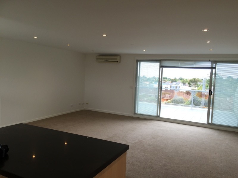 8/2-10  Teague Avenue, Mentone VIC 3194