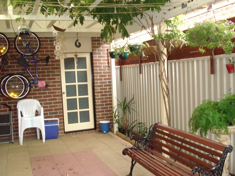 8 catherine place, Pakenham VIC 3810