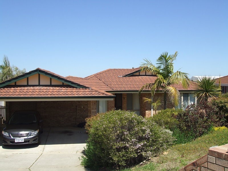 8 Skipper Place, Ballajura WA 6066