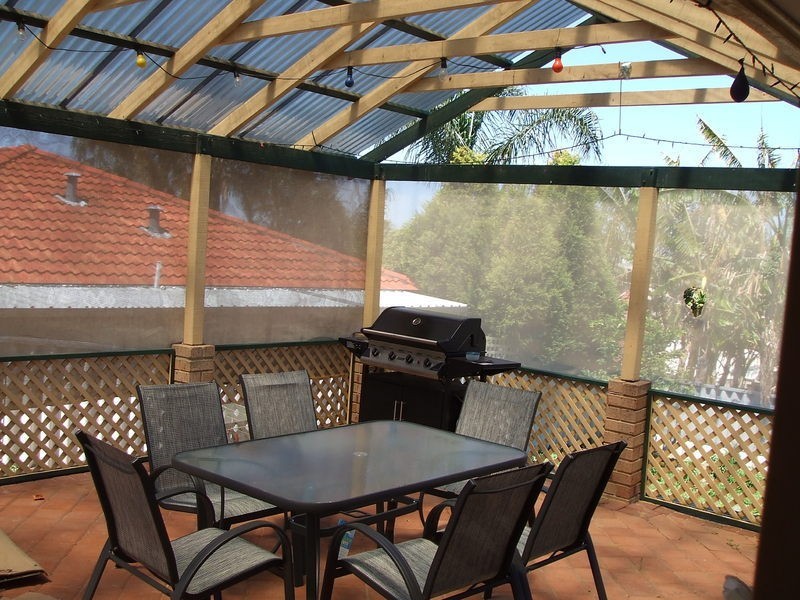 8 Skipper Place, Ballajura WA 6066