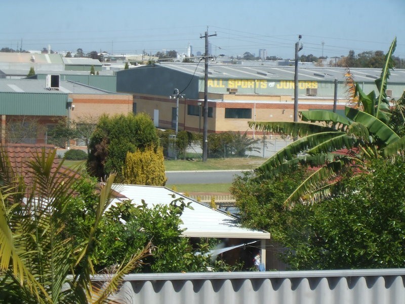 8 Skipper Place, Ballajura WA 6066