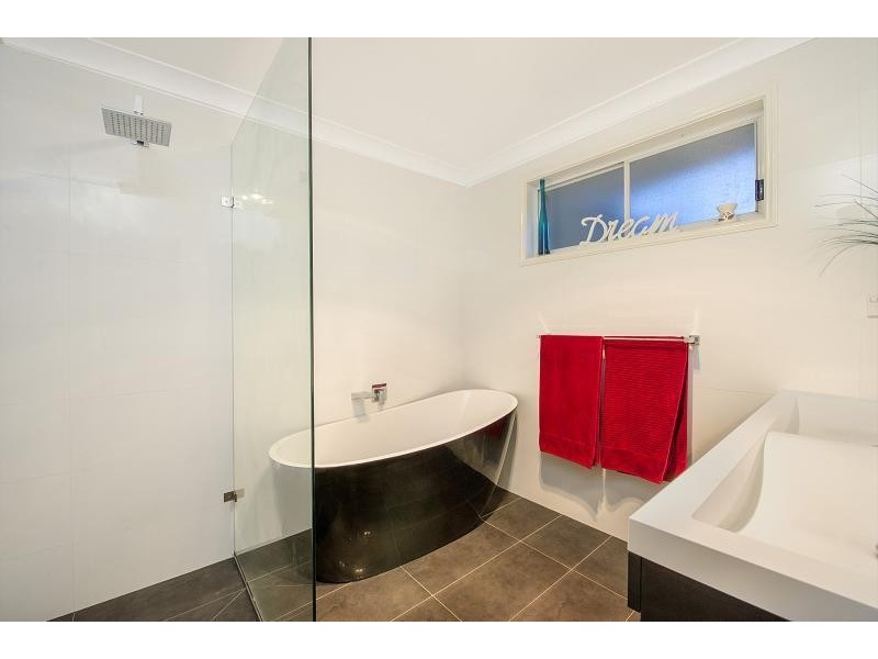 12 Smallwood Road, Mcgraths Hill NSW 2756