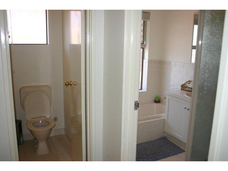 31 Justinian Street, Palmyra WA 6157