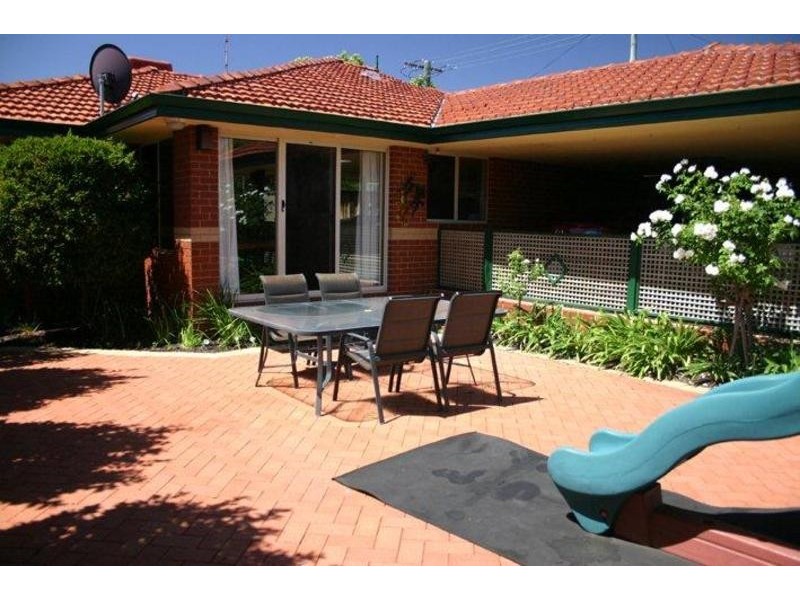 31 Justinian Street, Palmyra WA 6157