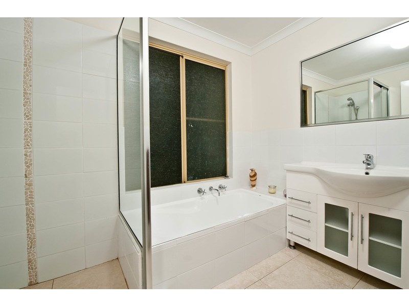 126 Oceanside Promanade, Mullaloo WA 6027