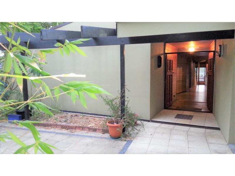 30 ALINJARRA DR, Tugun QLD 4224