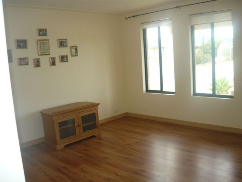 115 Seagrove Boulevard, Merriwa WA 6030