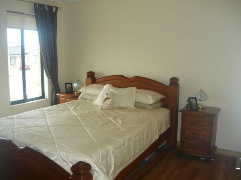 115 Seagrove Boulevard, Merriwa WA 6030