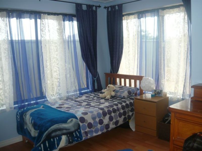 115 Seagrove Boulevard, Merriwa WA 6030