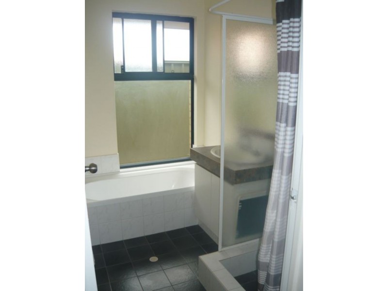 115 Seagrove Boulevard, Merriwa WA 6030