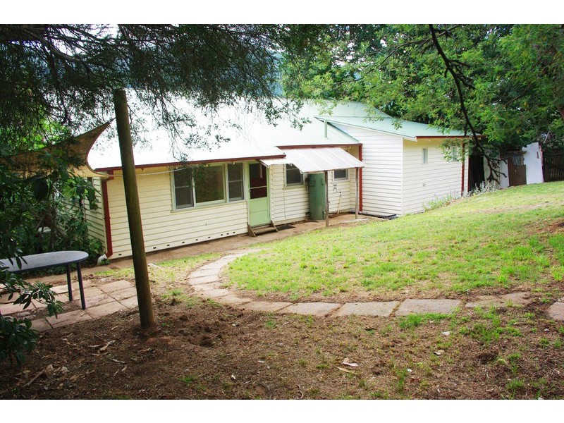 115 School Road, Wandiligong VIC 3744