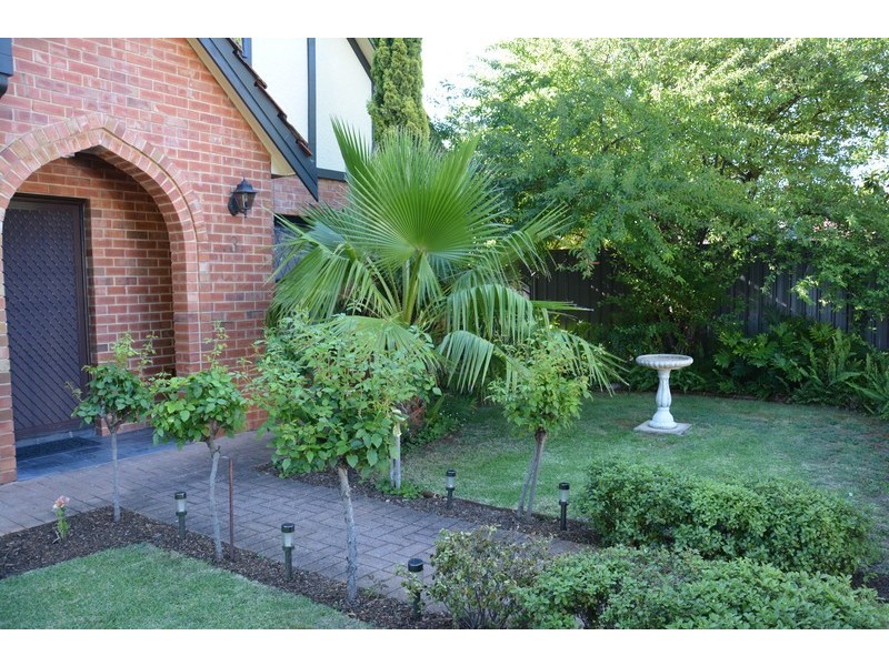 3 Warwick St, Westbourne Park SA 5041