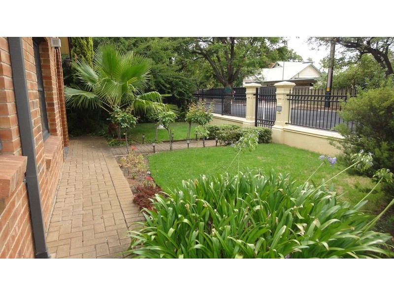 3 Warwick St, Westbourne Park SA 5041
