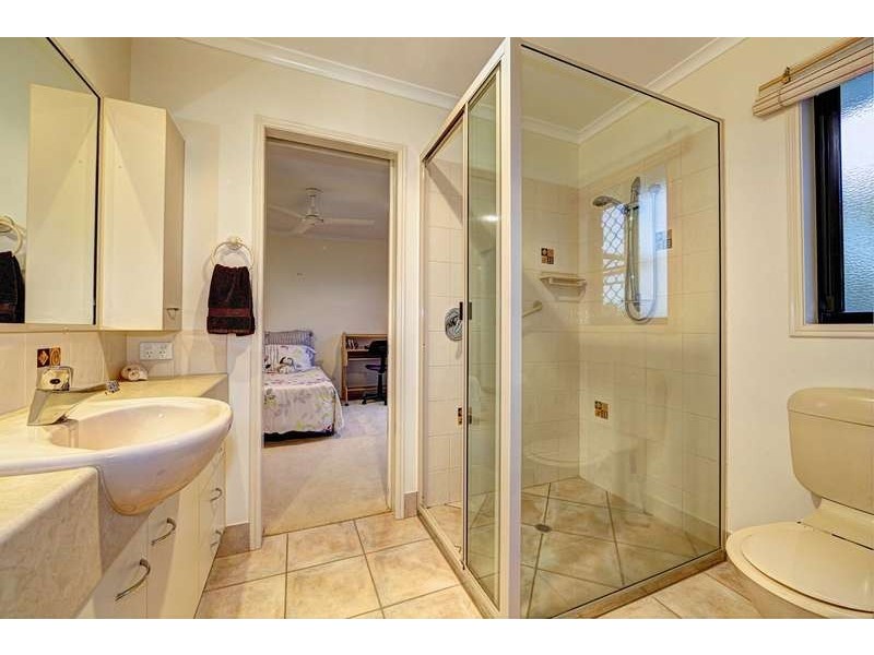 13  Slalom Crescent, Branyan QLD 4670