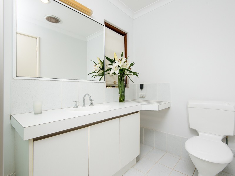 22 Keenan Way, Winthrop WA 6150