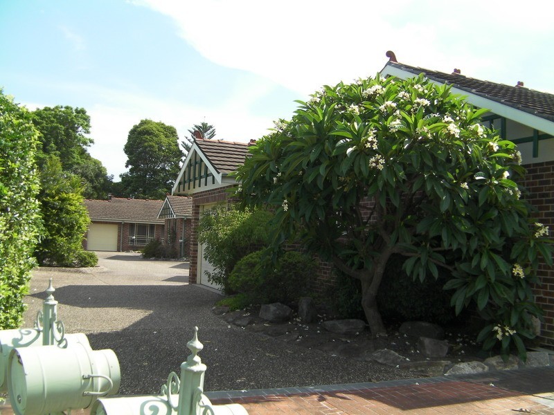 1/53 Dymock Street, Balgownie NSW 2519