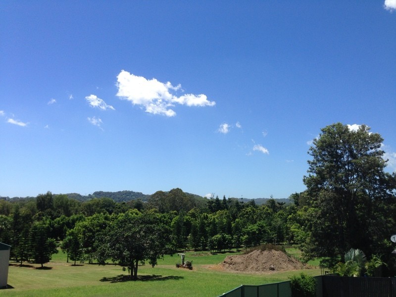 6 McLachlan Avenue, Mudgeeraba QLD 4213