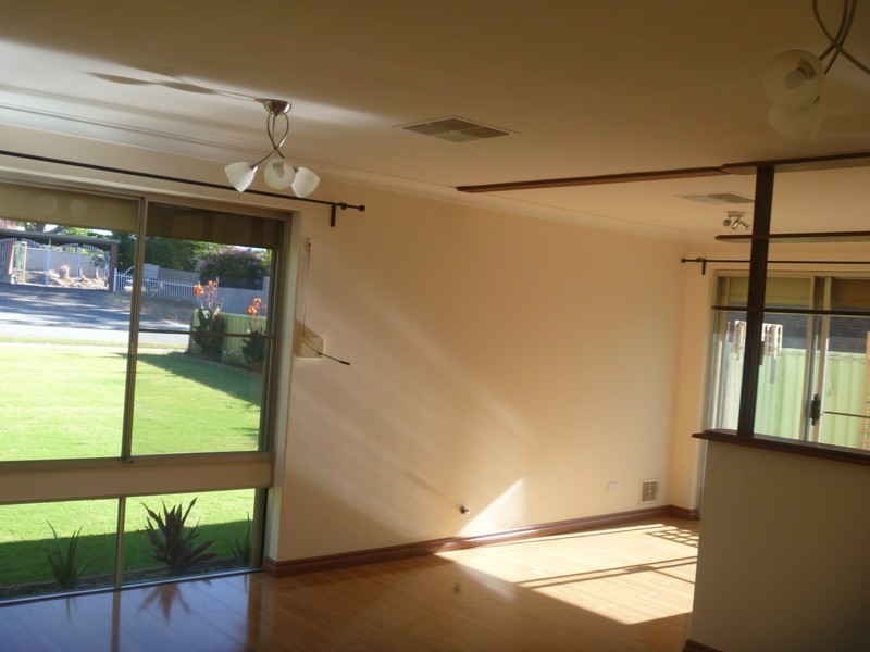 15/Hagart  Way, Lockridge WA 6054