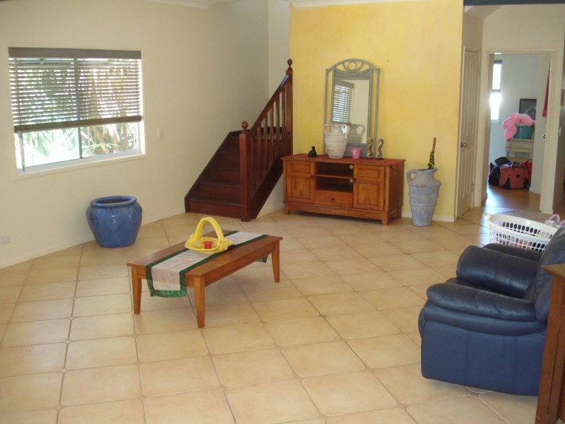 17 Yerranya Row, Yaroomba QLD 4573