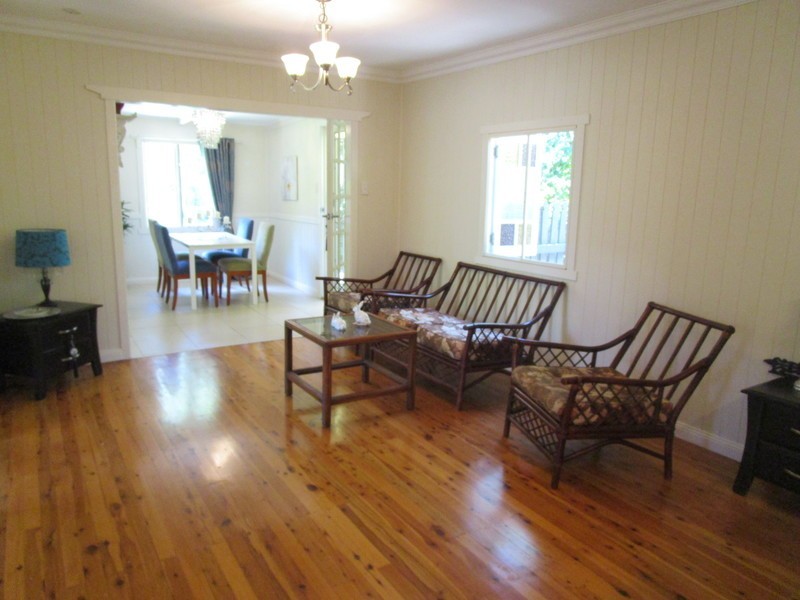 22 Tangorin St, Wynnum QLD 4178