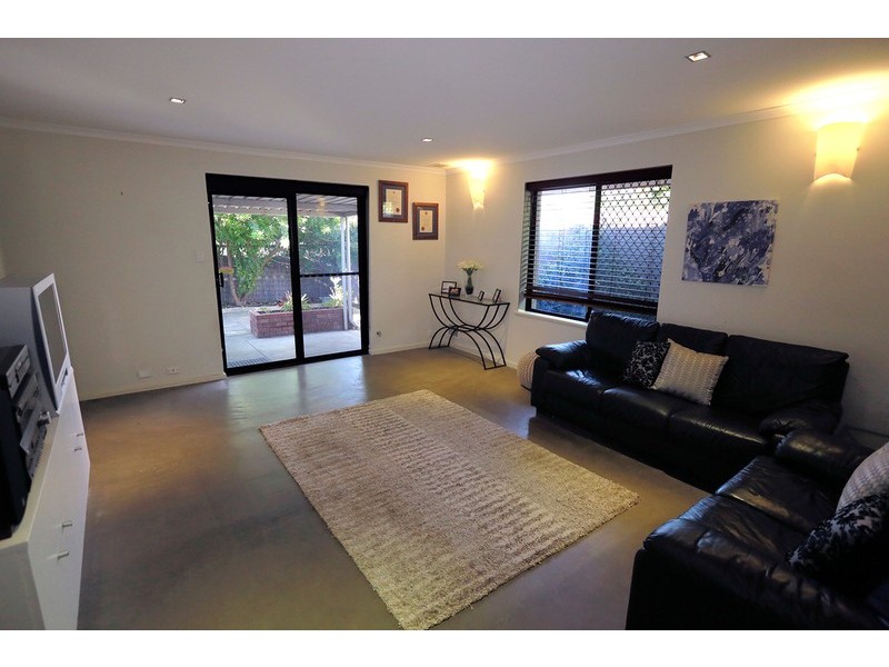 8 Peel Street, Jolimont WA 6014