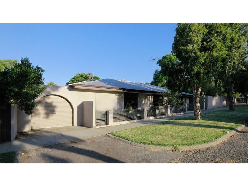 8 Peel Street, Jolimont WA 6014