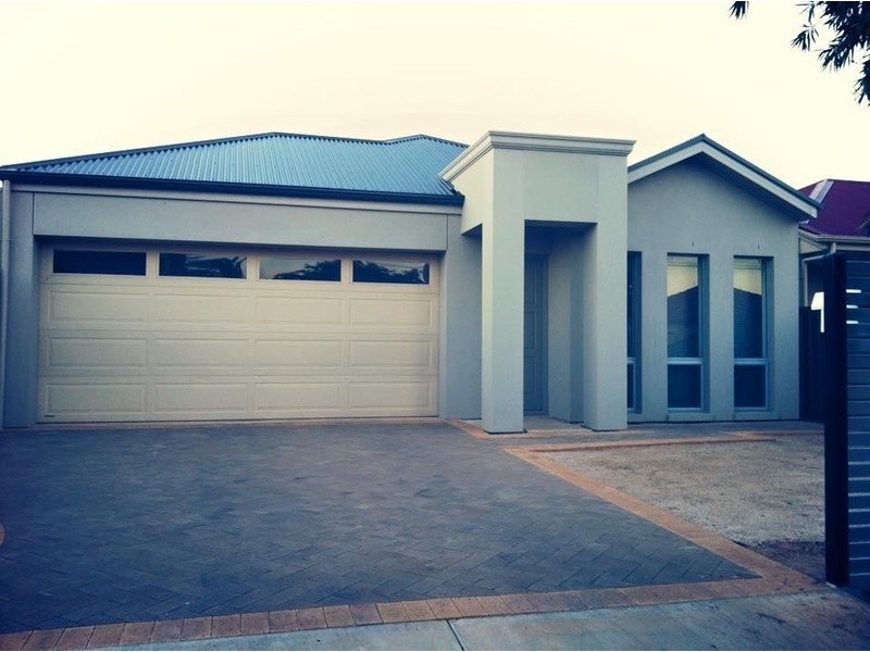 16  ENA ST, Croydon Park SA 5008