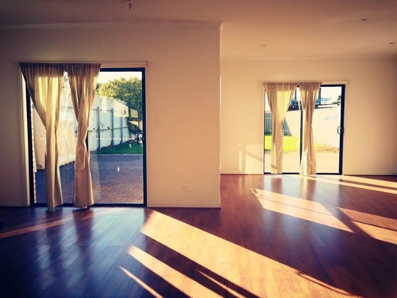 16  ENA ST, Croydon Park SA 5008