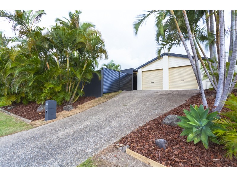 65 Allied Drive, Arundel QLD 4214