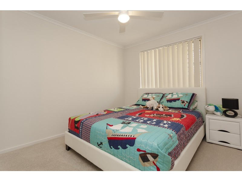 65 Allied Drive, Arundel QLD 4214