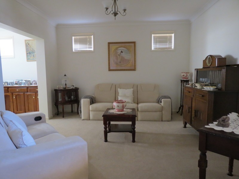 1 Fairmont Crt, Banora Point NSW 2486