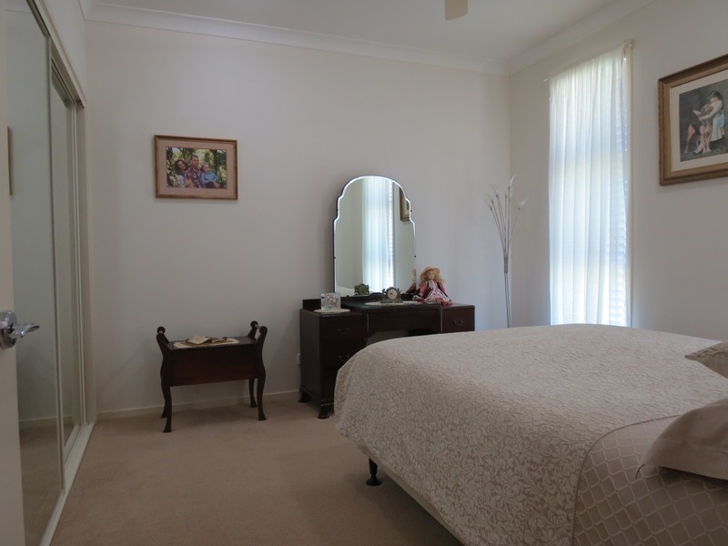 1 Fairmont Crt, Banora Point NSW 2486