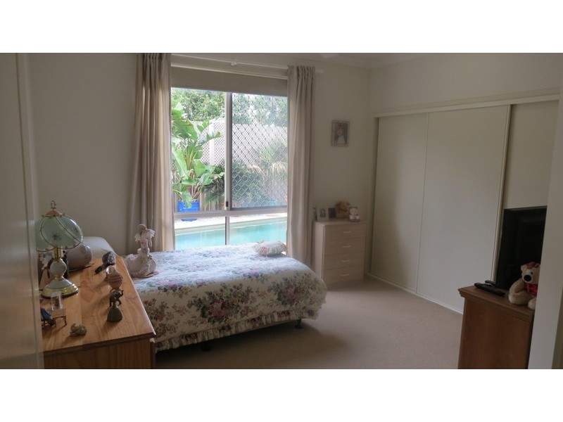 1 Fairmont Crt, Banora Point NSW 2486
