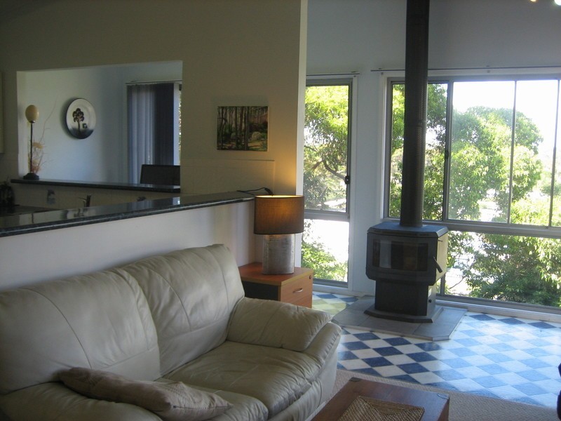 126 Canberra Crs, Burrill Lake NSW 2539