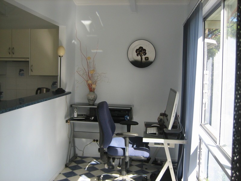 126 Canberra Crs, Burrill Lake NSW 2539