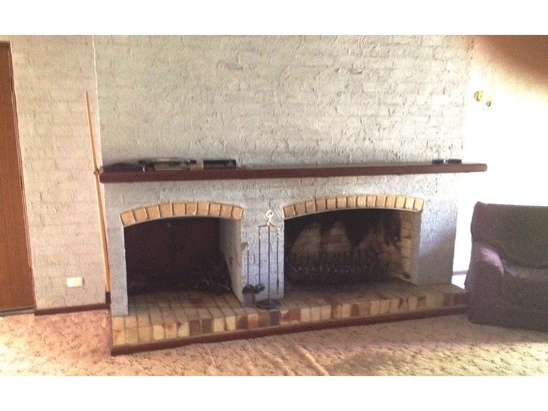 289 Railway Rd, Clackline WA 6564