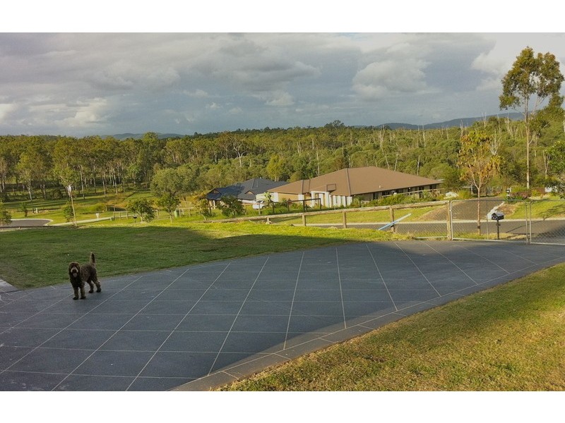 50 – 52 Bauer Drive, Mundoolun QLD 4285