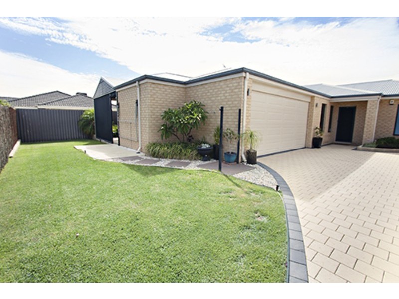 14B Downsborough Ave, Kewdale WA 6105