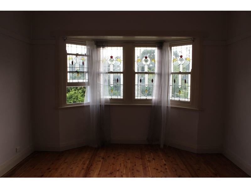 6 Cordeaux Rd, Figtree NSW 2525