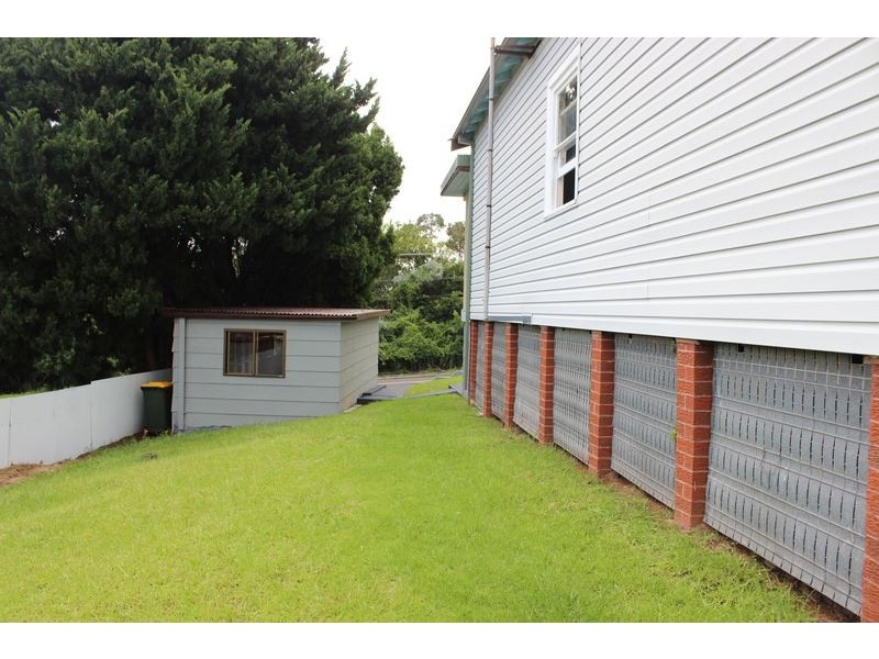 6 Cordeaux Rd, Figtree NSW 2525