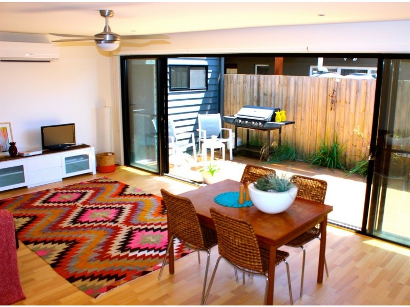 2/5 Wynne Rd, San Remo VIC 3925